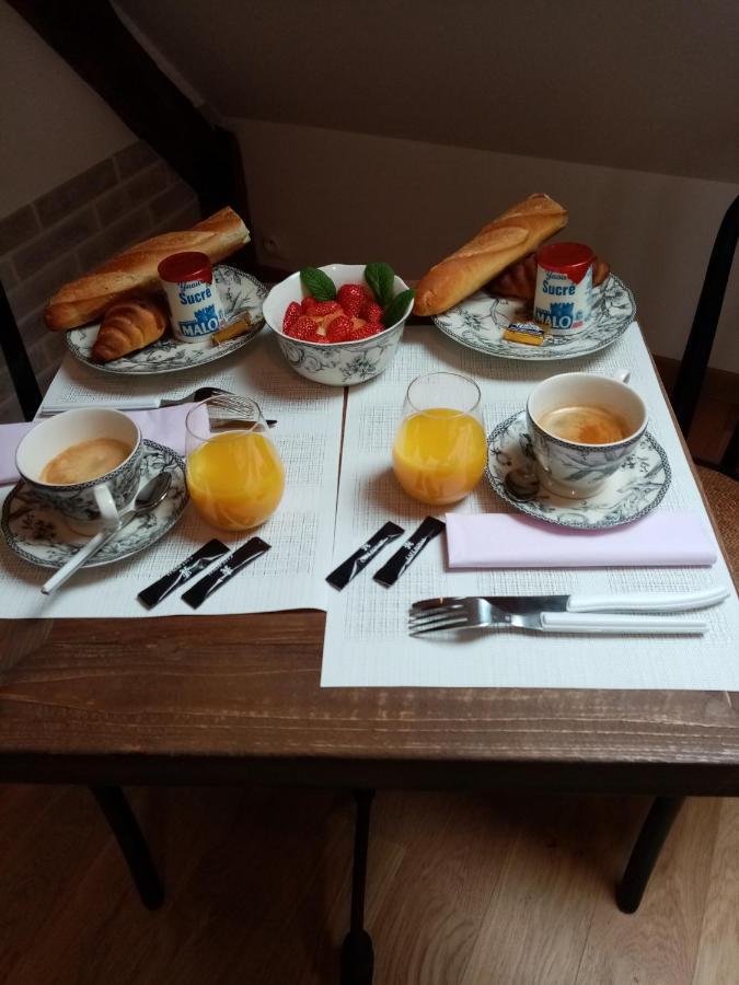 Le Grenier D'Isafil Bed and Breakfast Bordeaux-Saint-Clair Eksteriør billede